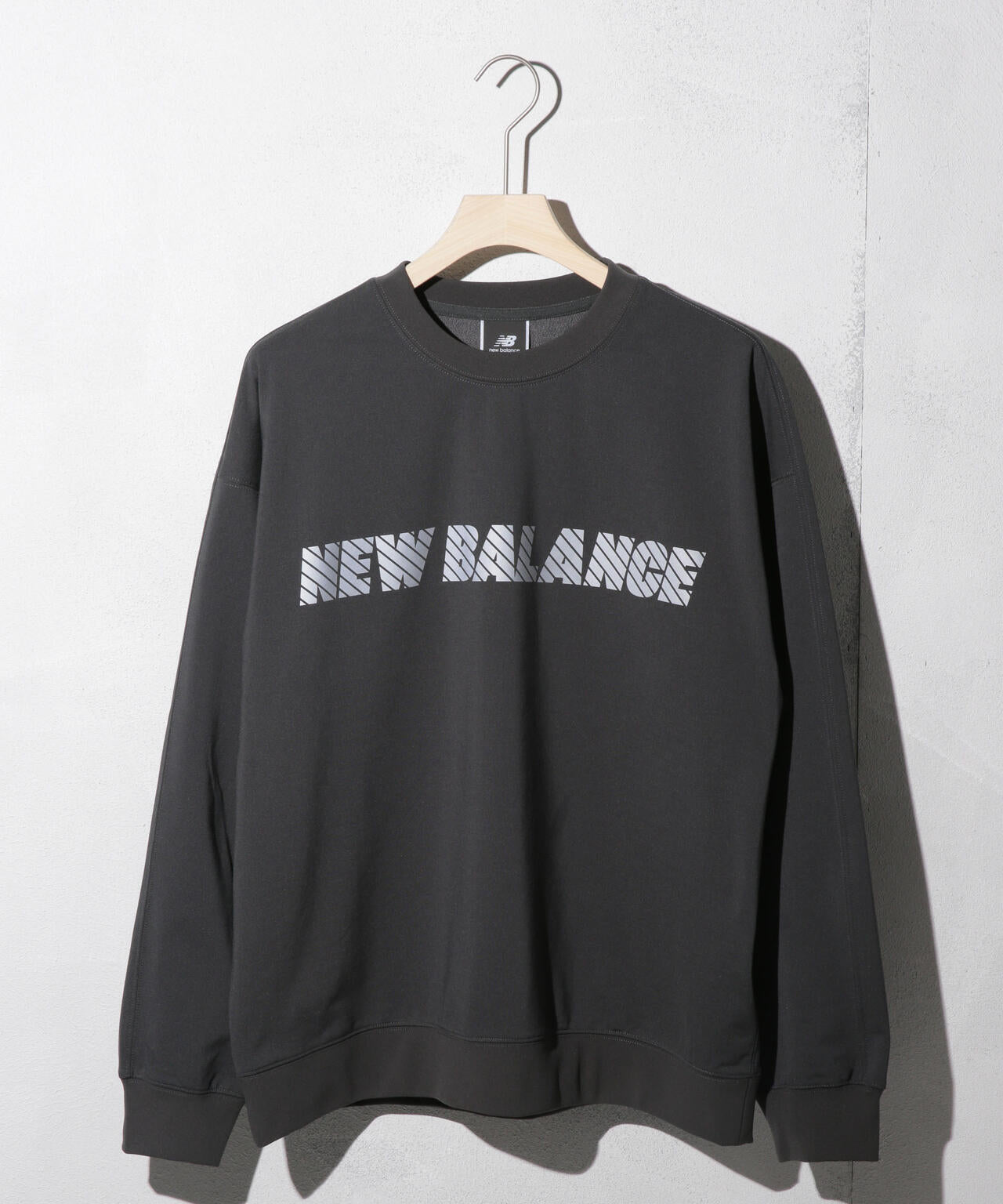 CREW NECK SWEATSHIRT